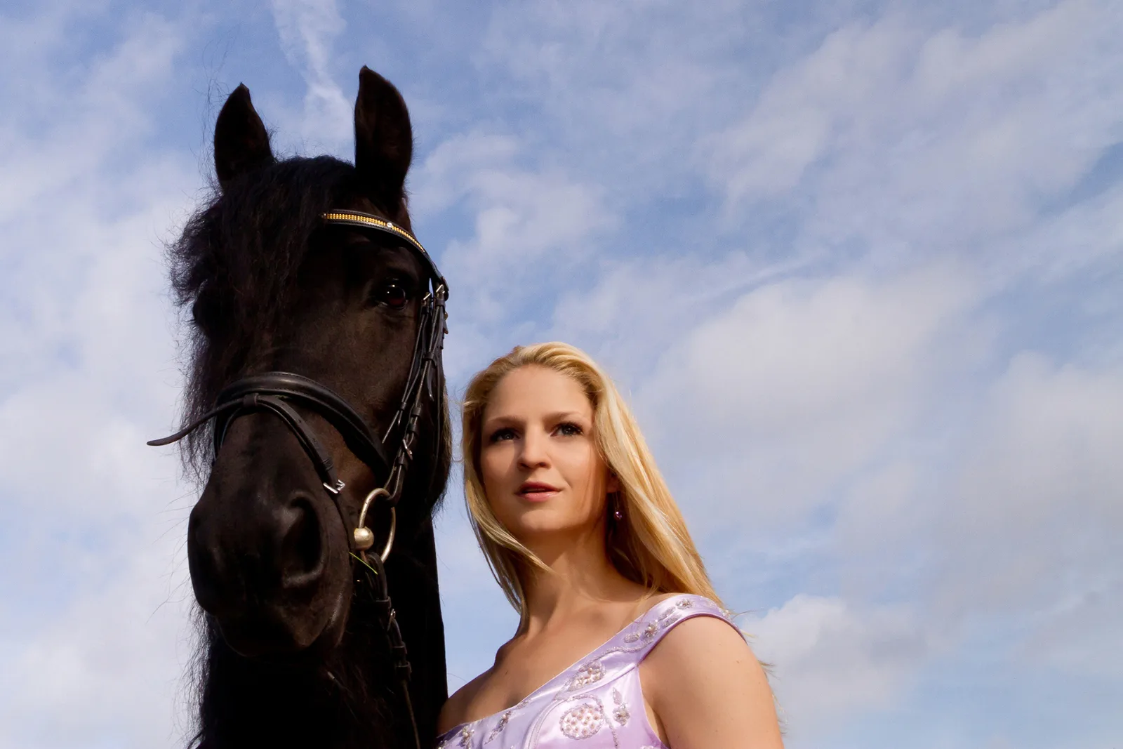 Another shot from the editorial session with the horse